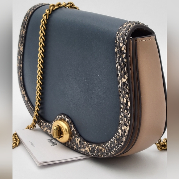 💥USED ONCE💥 Coach 1941 Turnlock Snakeskin Flap Crossbody/Belt Bag - Picture 2 of 14